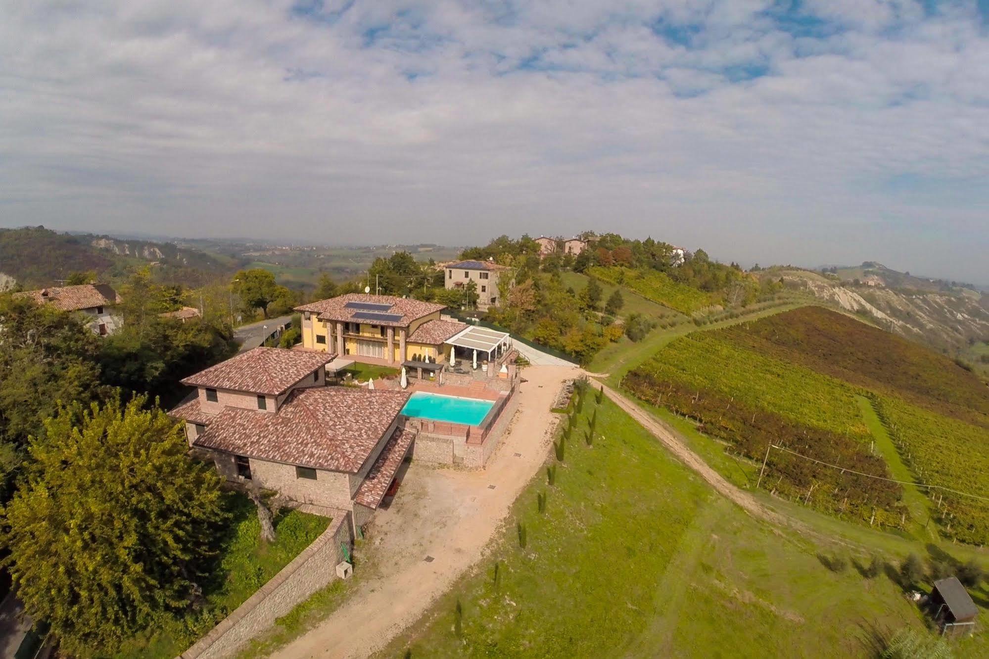 Alloggio per agricurismo agriturismo Acetaaia Sereni公司*