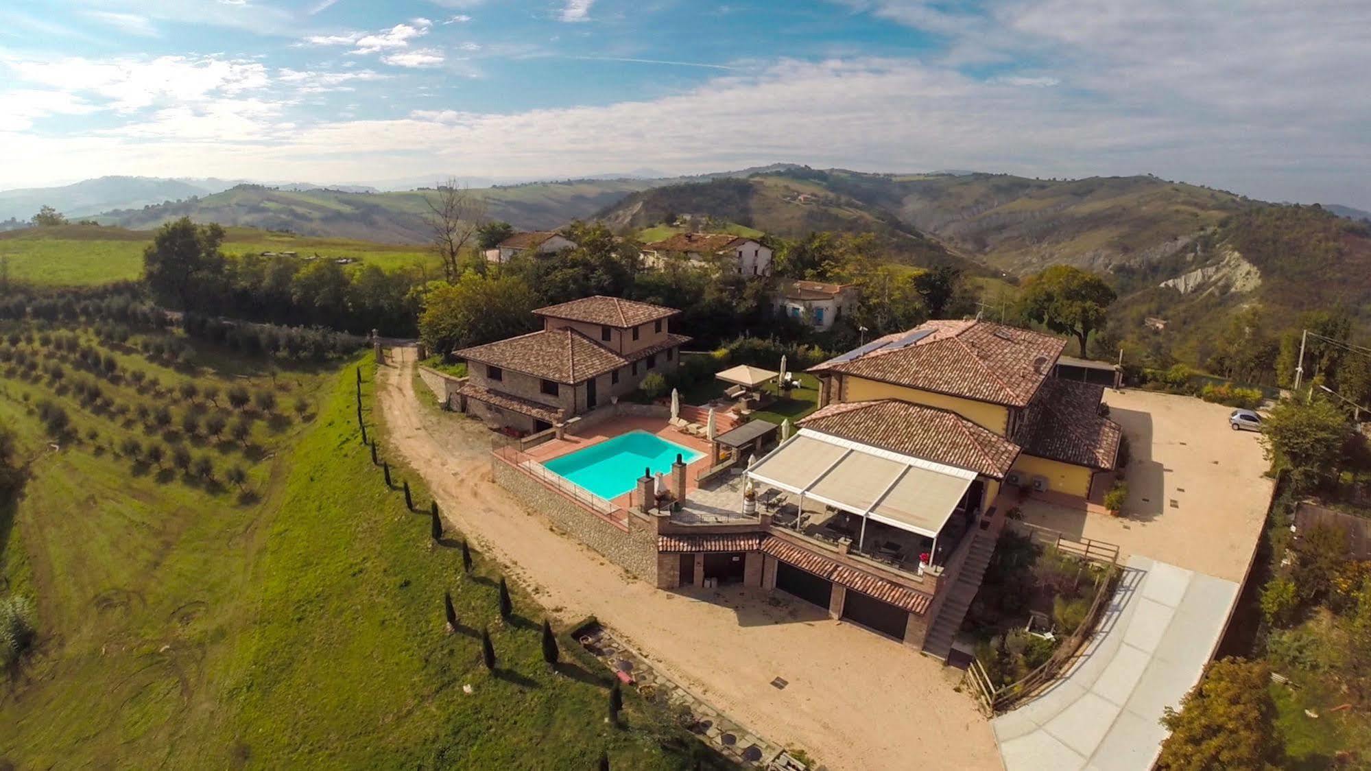 Agritorismo Acteaia Sereni Alloggio per Agriturismo公司